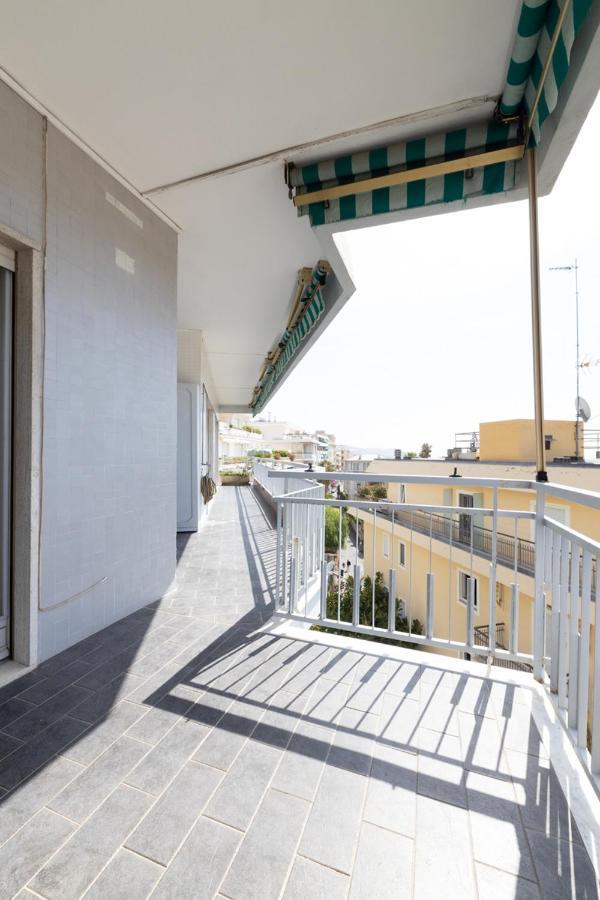 Apartamento MG Holidays - Casa Achille San Remo Exterior foto